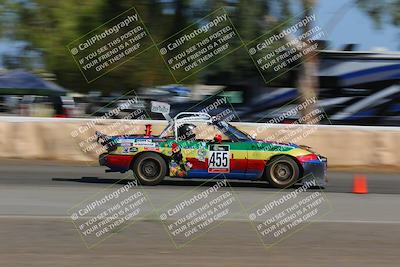 media/Oct-02-2022-24 Hours of Lemons (Sun) [[cb81b089e1]]/1020am (Front Straight)/